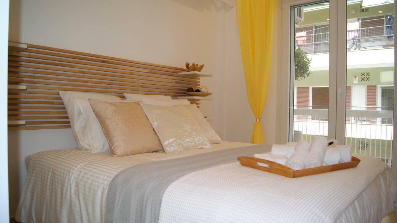 Brand New Luxury Apartment Солун Екстериор снимка